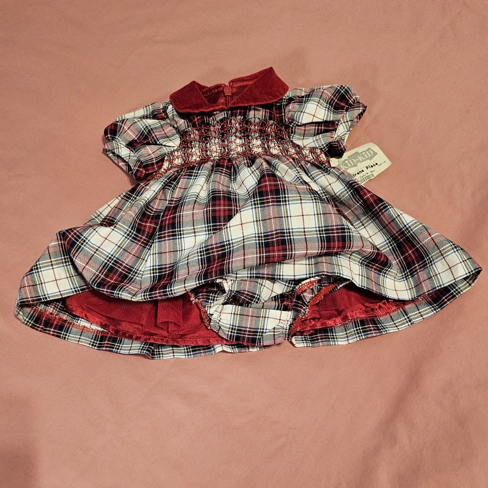 The Children's Place, 2-pc Dress and Underpants, NWT, 0-3 Months